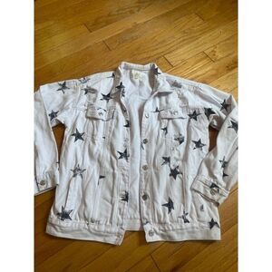 Blue & Buttercup women Vintage like Star-Printed Distressed White Denim Jacket S
